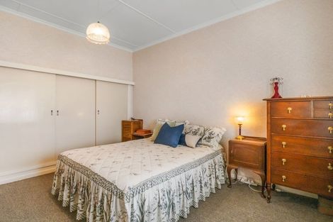 Photo of property in 1 Gunn Street, Gonville, Whanganui, 4501