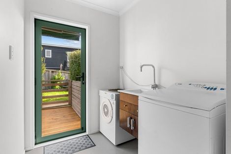 Photo of property in 5 Takahe Place, Mangawhai, 0505