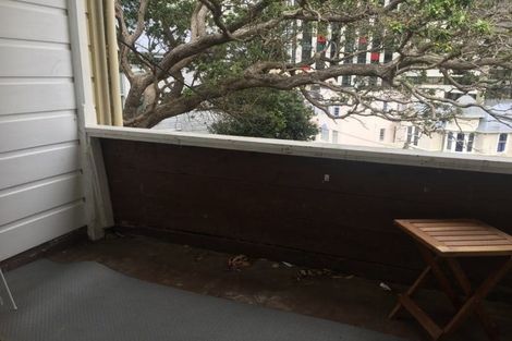 Photo of property in 17 Portland Crescent, Thorndon, Wellington, 6011