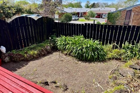 Photo of property in 7/18 Seabrook Avenue, New Lynn, Auckland, 0600