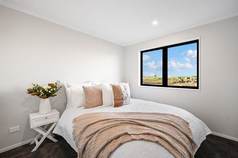 Photo of property in 16 Absolum Crescent, Chartwell, 3210