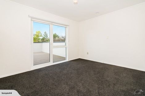 Photo of property in 30 Nigel Road, Browns Bay, Auckland, 0630