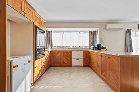 Photo of property in 2/1 Nelson Street, Papakura, 2110