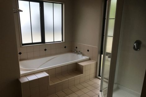 Photo of property in 99 Brockworth Place, Riccarton, Christchurch, 8011