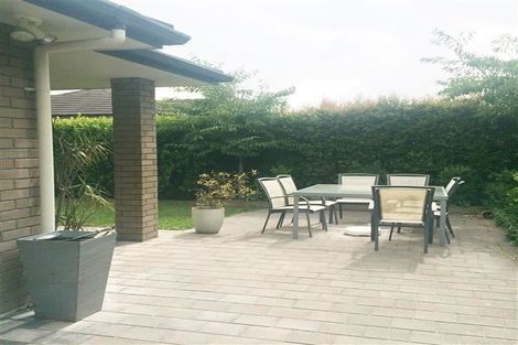 Photo of property in 116a Jeffs Road, Flat Bush, Auckland, 2016