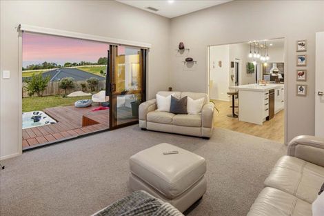 Photo of property in 11 Kissling Terrace, Pyes Pa, Tauranga, 3112