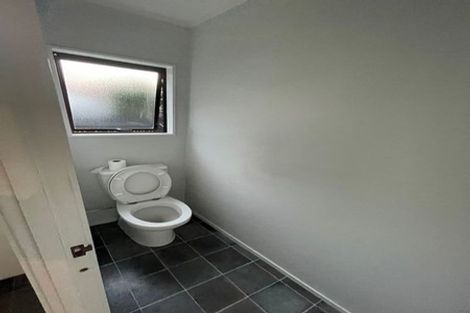 Photo of property in 1/127 Clevedon Road, Papakura, 2110