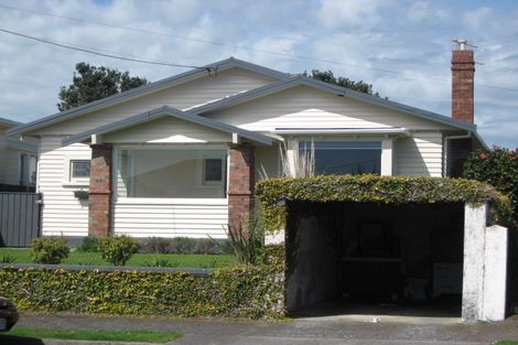 Photo of property in 76 Buller Street, New Plymouth, 4312