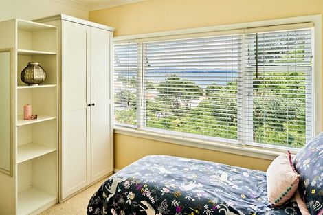 Photo of property in 7 Russo Terrace, Eastbourne, Lower Hutt, 5013