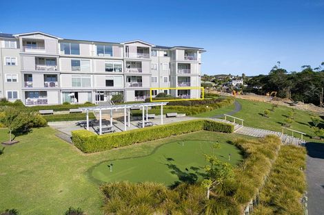 Photo of property in 152 Landmark Terrace, Orewa, 0931