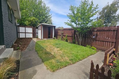 Photo of property in 2/71 Royal Park Drive, Parklands, Christchurch, 8083