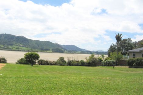 Photo of property in 23 Moana Drive, Tanners Point, Katikati, 3177