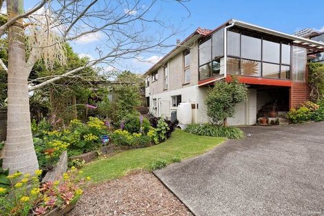 Photo of property in 2/52 Manuka Road, Glenfield, Auckland, 0629