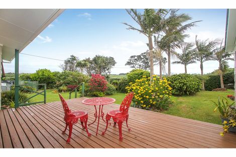 Photo of property in 20 Waipipi Wharf Road, Pollok, Waiuku, 2683