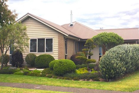 Photo of property in 31 Mortlake Heights, Pyes Pa, Tauranga, 3112