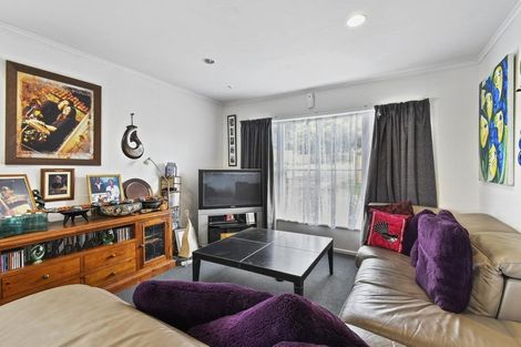 Photo of property in 27 Takanini Road, Takanini, 2112
