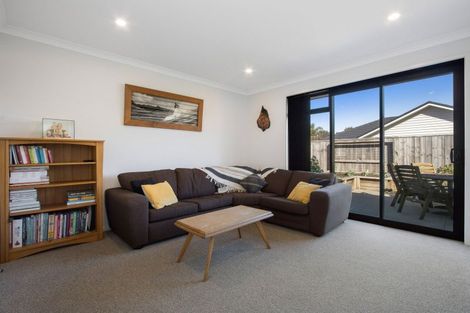 Photo of property in 6 Shoreview Close, Omokoroa, 3114