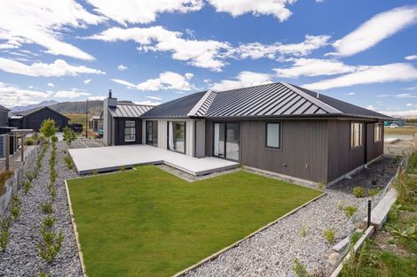 Photo of property in 24 Campbell Road, Wanaka, 9305
