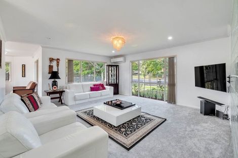 Photo of property in 7 Bibury Avenue, Henderson, Auckland, 0612