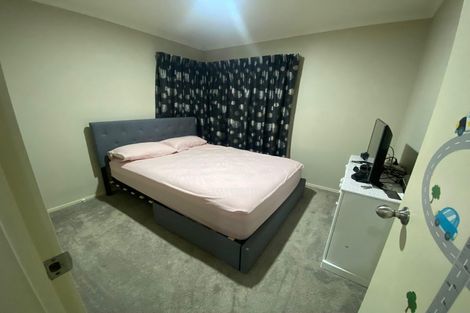 Photo of property in 52 Foxlaw Street, Randwick Park, Auckland, 2105