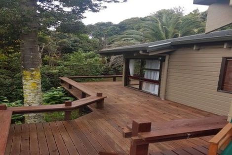 Photo of property in 20 Braemar Road, Castor Bay, Auckland, 0620