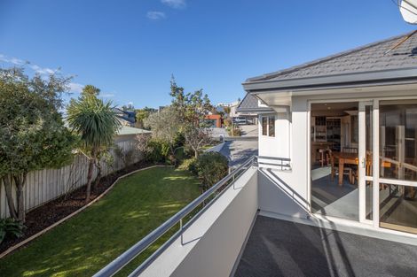 Photo of property in 6 Somerton Rise, Westmorland, Christchurch, 8025