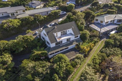 Photo of property in 3 Corlett Road, Plimmerton, Porirua, 5026