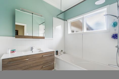 Photo of property in 28 Bank Street, Morrinsville, 3300