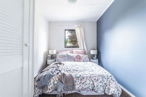 Photo of property in 30 Silverstone Place, Henderson, Auckland, 0612