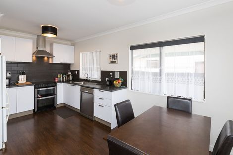 Photo of property in 67 Benmore Avenue, Cloverlea, Palmerston North, 4412