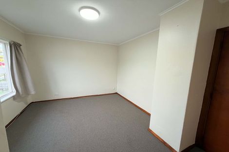Photo of property in 3-5 York Place, Cannons Creek, Porirua, 5024