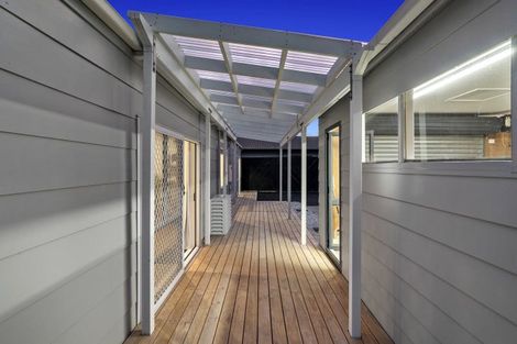 Photo of property in 8 Mardi Place, Mount Maunganui, 3116