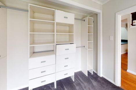 Photo of property in 118 Pahiatua Street, Hokowhitu, Palmerston North, 4410