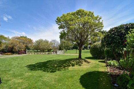 Photo of property in 53 Richmond Road, Carterton, 5713