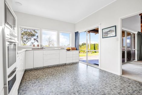 Photo of property in 130 Point View Drive, East Tamaki Heights, Auckland, 2016