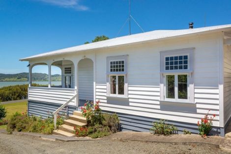 Photo of property in 13 Old Beach Road, Kohukohu, 0491