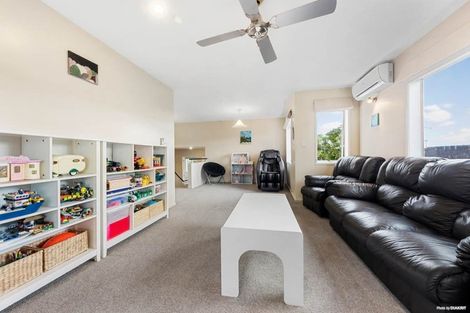 Photo of property in 13a Zion Road, Birkenhead, Auckland, 0626