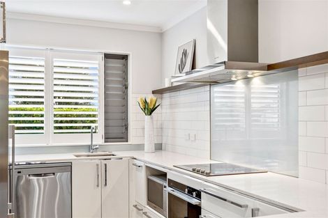 Photo of property in 4 Bomb Point Drive, Hobsonville, Auckland, 0616