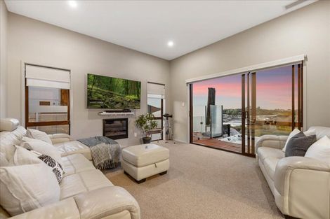 Photo of property in 11 Kissling Terrace, Pyes Pa, Tauranga, 3112