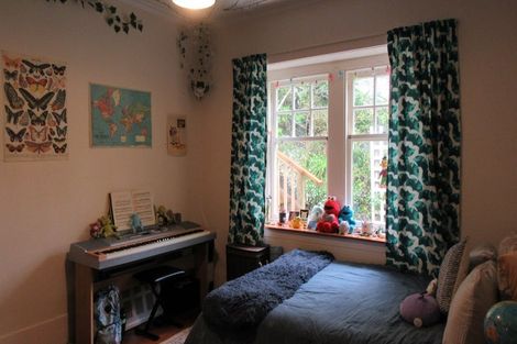 Photo of property in 68 Raroa Road, Kelburn, Wellington, 6012