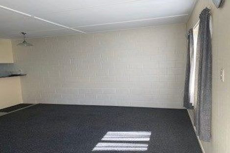 Photo of property in 15b Cypress Drive, Maungaraki, Lower Hutt, 5010