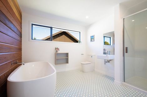 Photo of property in 14 Carlisle Street, Athol, 9793