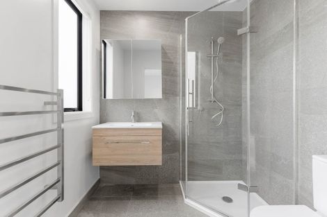 Photo of property in 1/56 Salisbury Road, Birkdale, Auckland, 0626