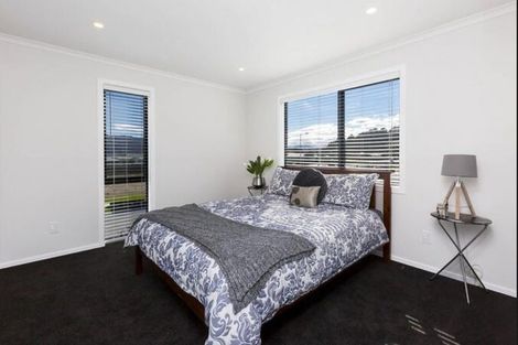 Photo of property in 36 Mawai Hakona Drive, Wallaceville, Upper Hutt, 5018