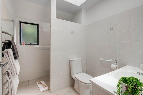 Photo of property in 12 Hibiscus Avenue, Snells Beach, 0920