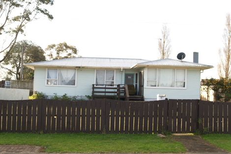 Photo of property in 81 Blake Road, Mangere East, Auckland, 2024