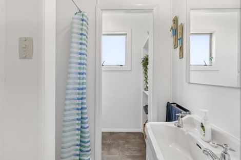 Photo of property in 776 Abel Tasman Drive, Pohara, Takaka, 7183