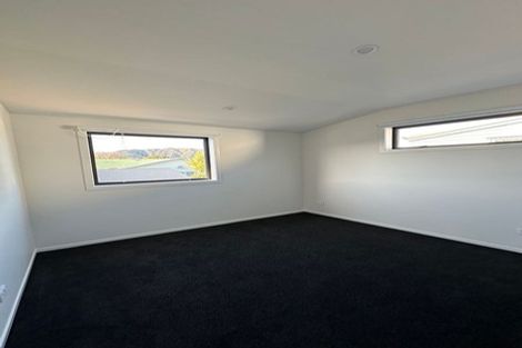 Photo of property in 3e Scanlen Terrace, Kelston, Auckland, 0602