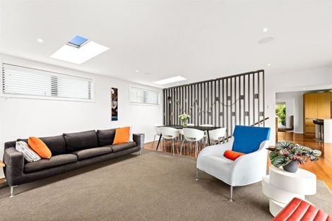 Photo of property in 26 Peter Terrace, Castor Bay, Auckland, 0620