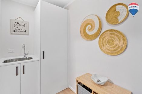 Photo of property in 17 Norton Park Avenue, Fairfield, Lower Hutt, 5011